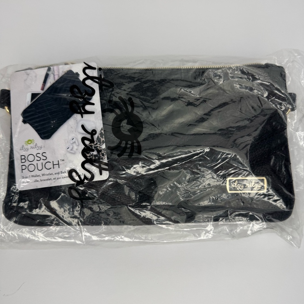 Itzy‎ Ritzy Black Boss Pouch Wallet Wristlet Belt Bag - Picture 7 of 12